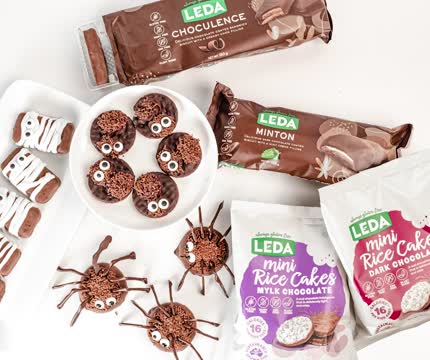 LEDA Mini Rice Cakes 60g, With Mylk Chocolate - Image 2