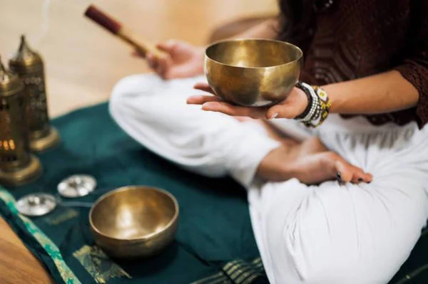 Tibetan Singing Bowl 10cm, Brass Chakra With Matching Cushion & Striker; Green Or Yellow Available