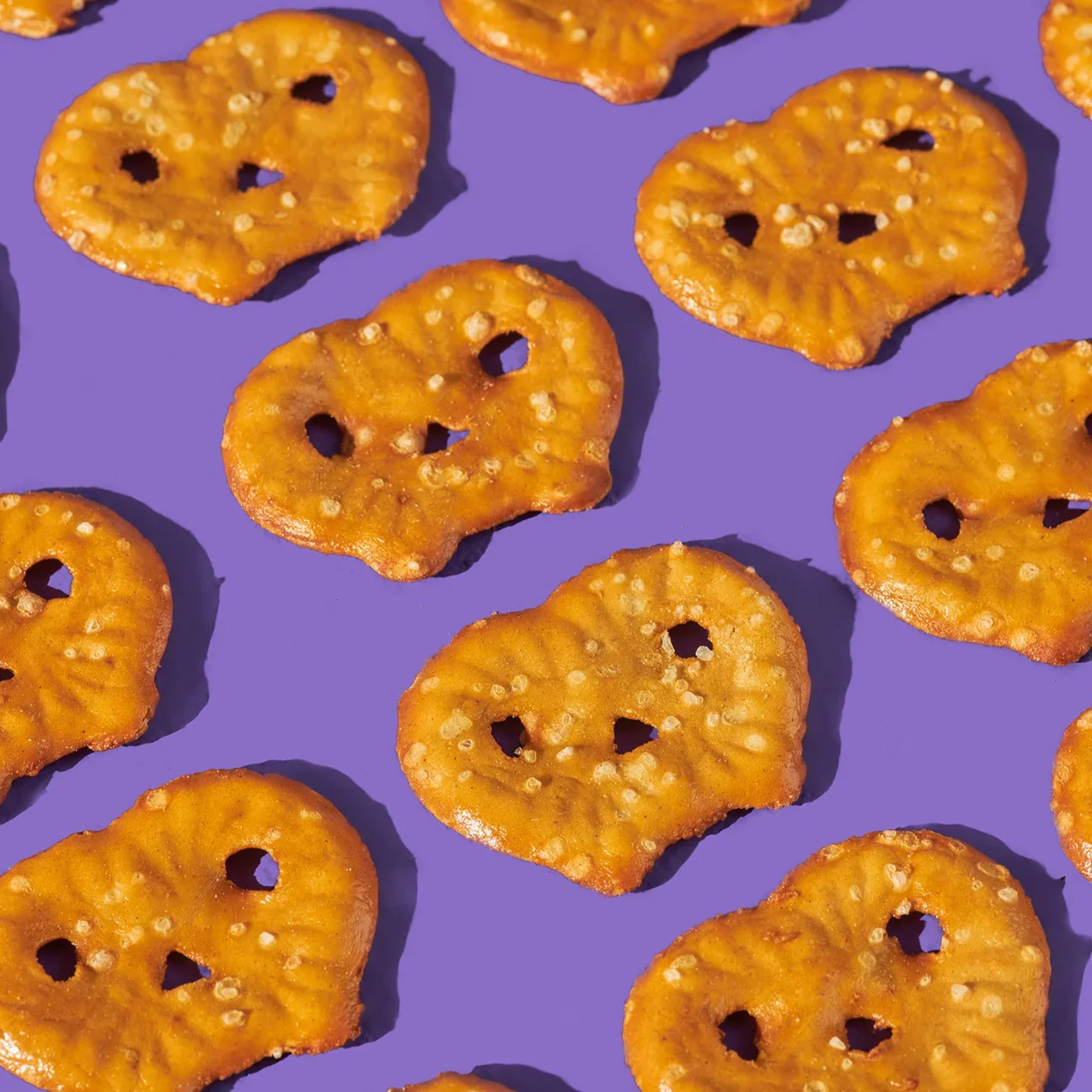 Olly's Pretzel Thins 140g, Original Salted Flavour - Image 3