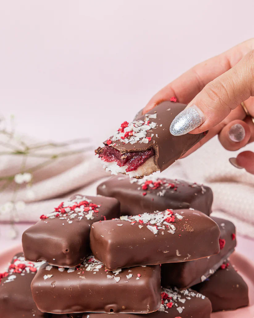 Crumble Charms Raspberry Ripe Bar 110g, With A Rich Coconut Base; Contains 2 Bars - Image 3