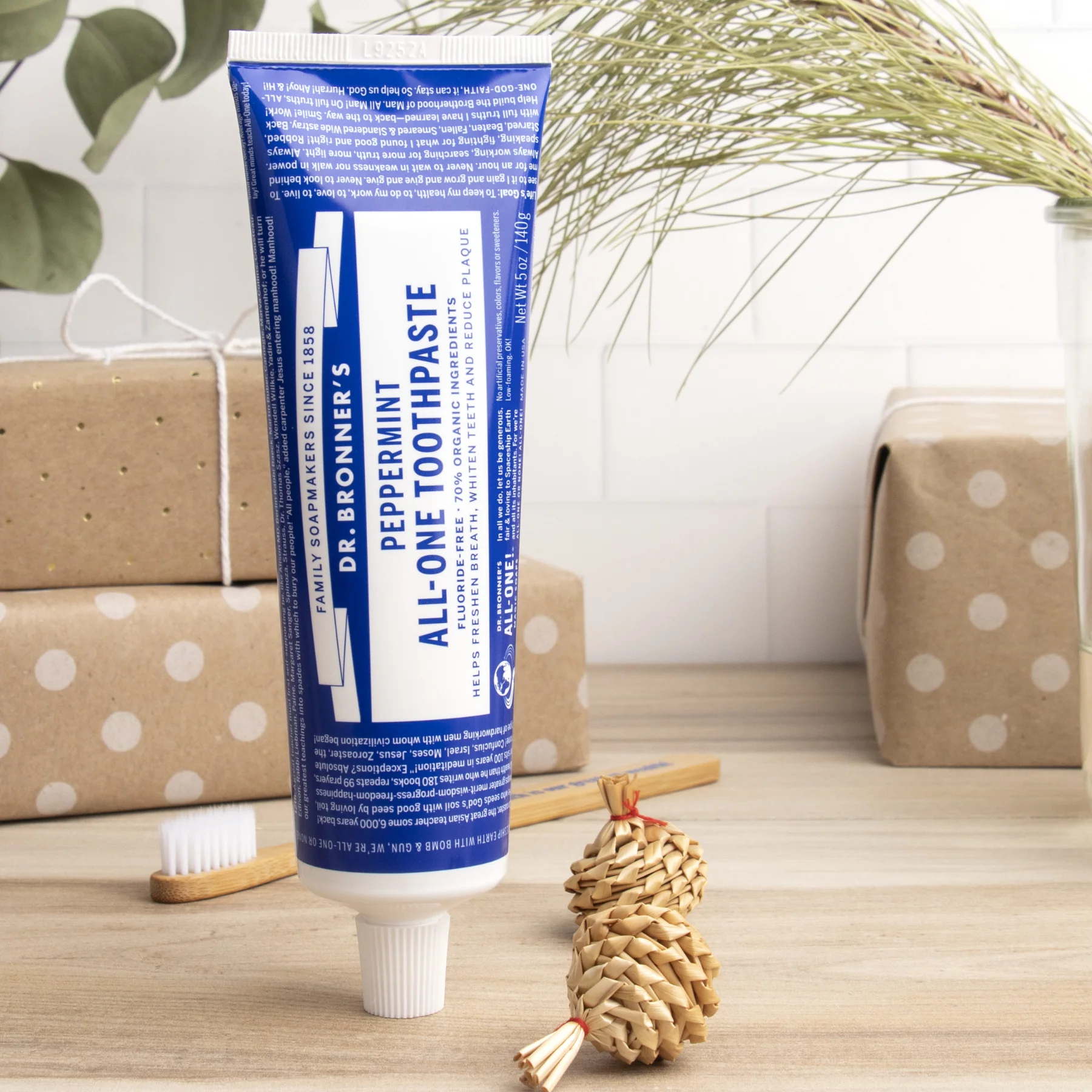 Dr Bronner's Fluoride Free All-One Toothpaste Peppermint Flavour 140g, Keep Your Smile Healthy - Image 2
