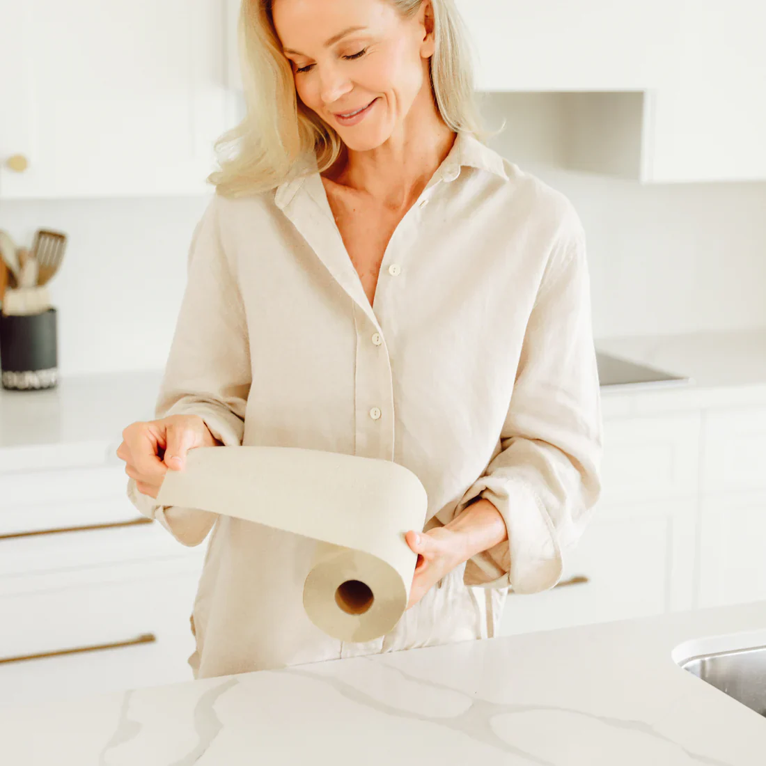 Eco Cheeks Bamboo Paper Towel, Zero Bleach 100% Bamboo - Image 2