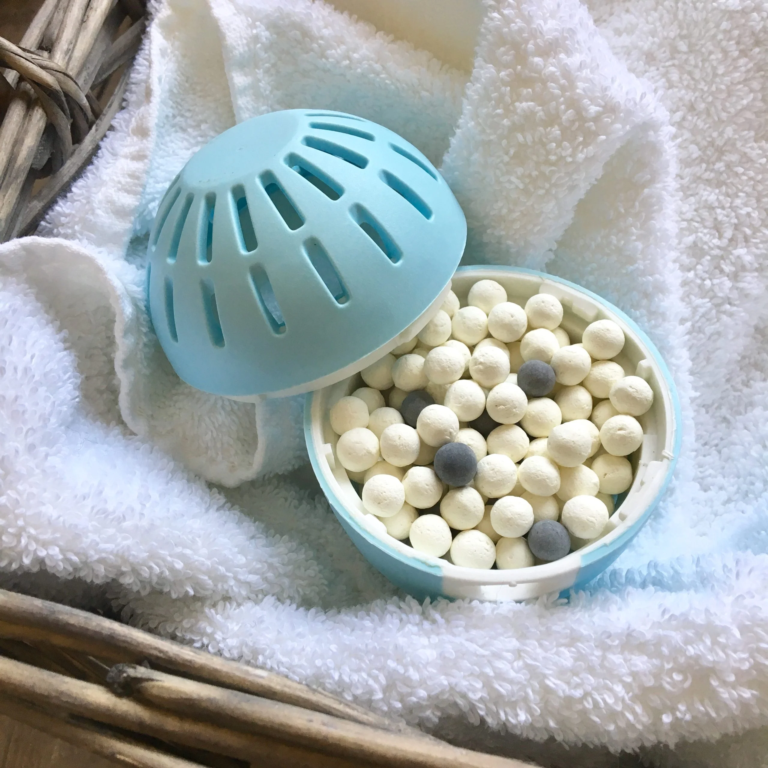 Ecoegg Laundry Egg Starter Kit 50 Washes, Fresh Linen - Image 3