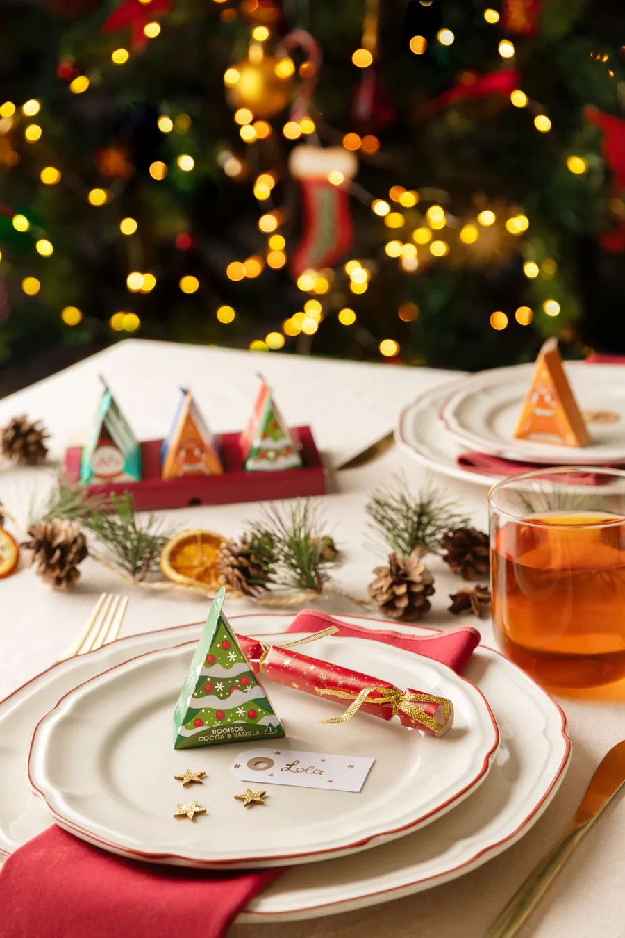 English Tea Shop Christmas Tree Collection 6 Pyramid Tea Bags, Festive Tea Favourites - Image 2
