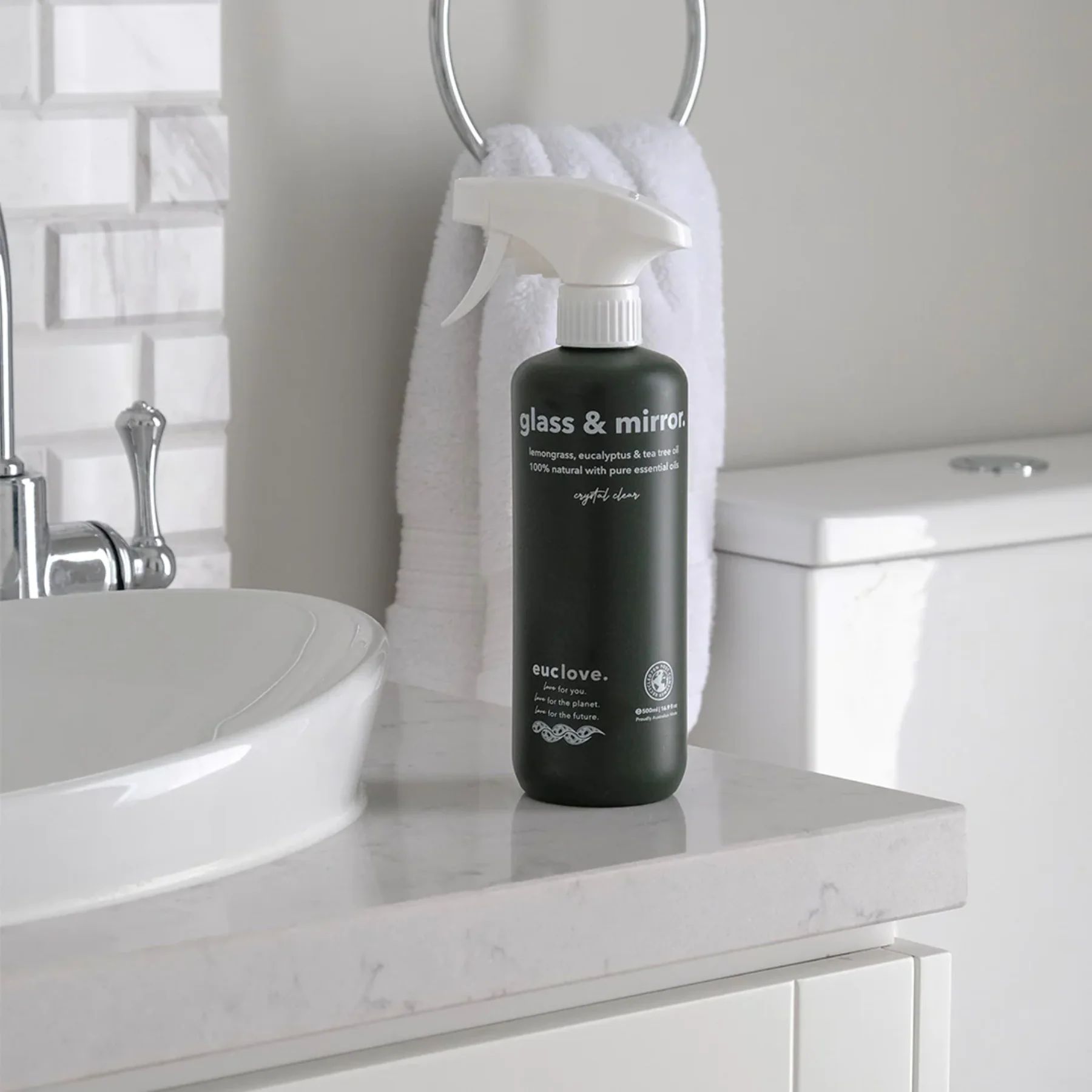 Euclove Glass & Mirror Cleaner 500mL Or 1L, Safe Around Children & Pets - Image 2