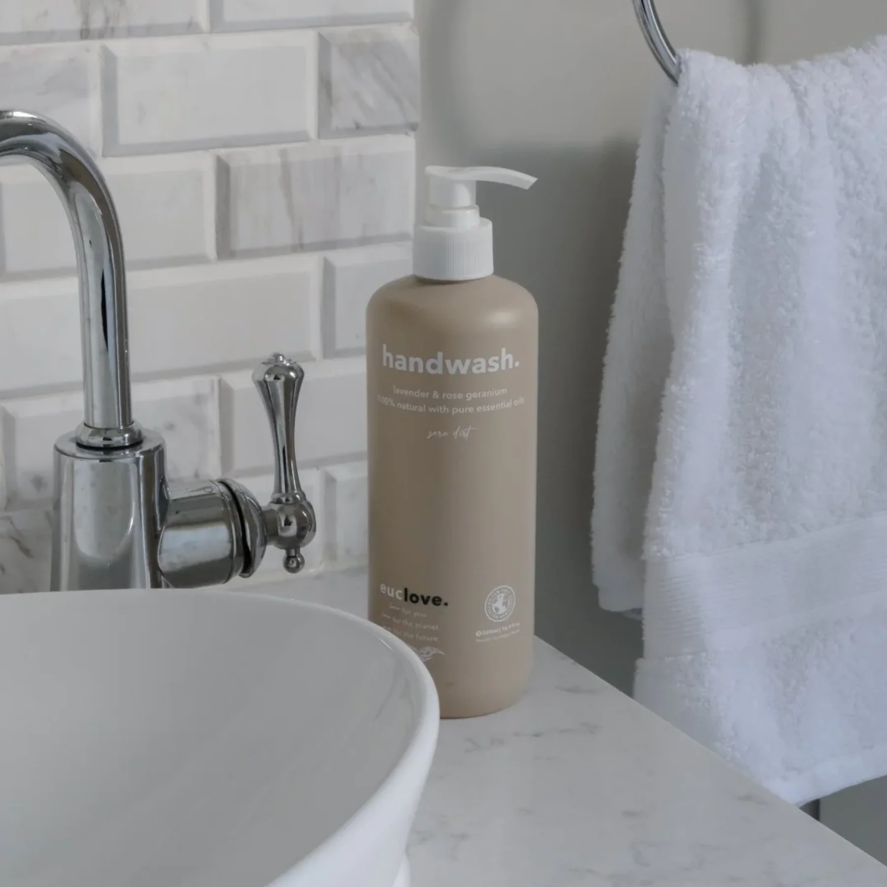 Euclove Nourishing Hand Wash 300mL, 500mL or 1L, Lavender & Rose Geranium - Image 2