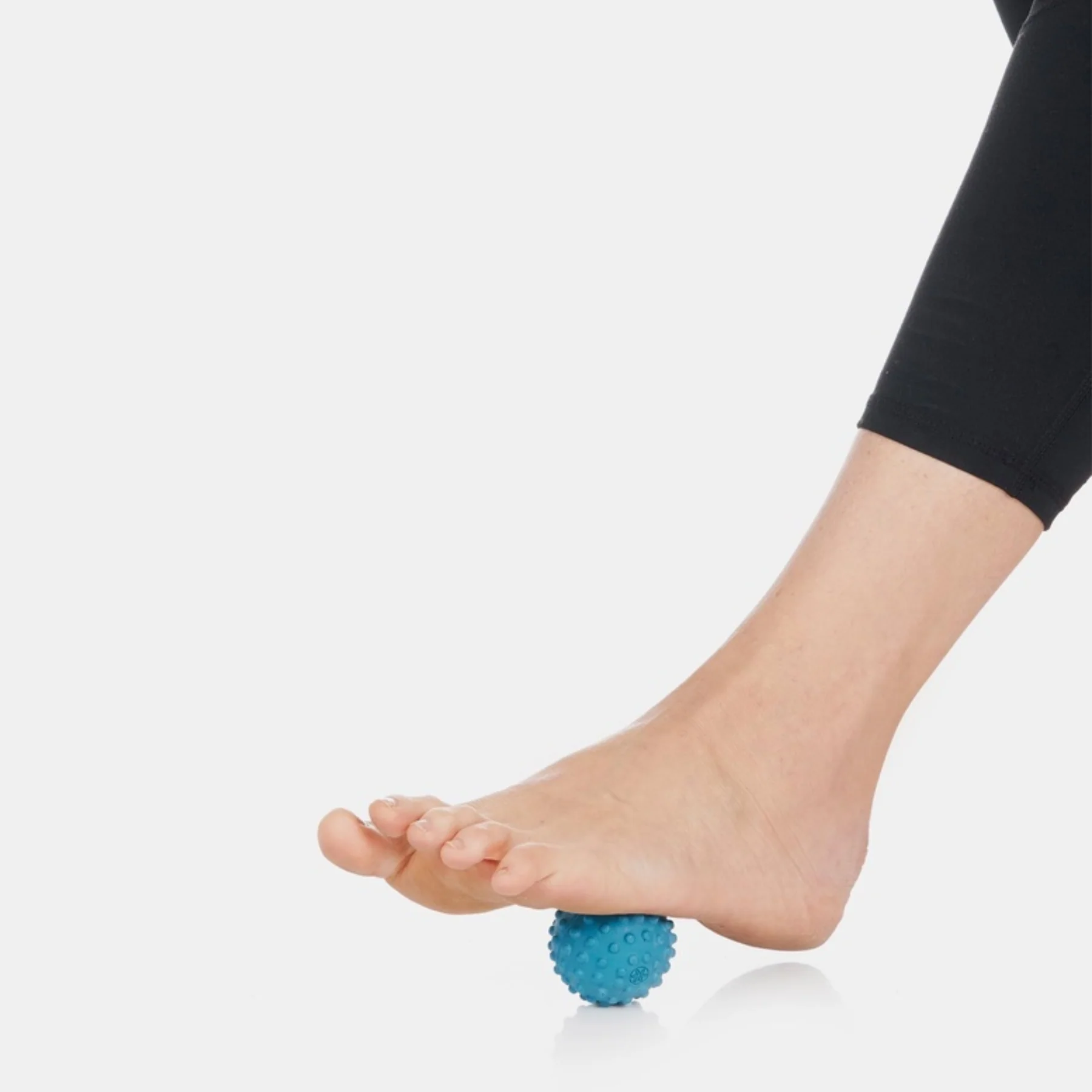 Gaiam Wellness Treat Your Feet Kit, Increase Mobility & Soothe Pain - Image 5