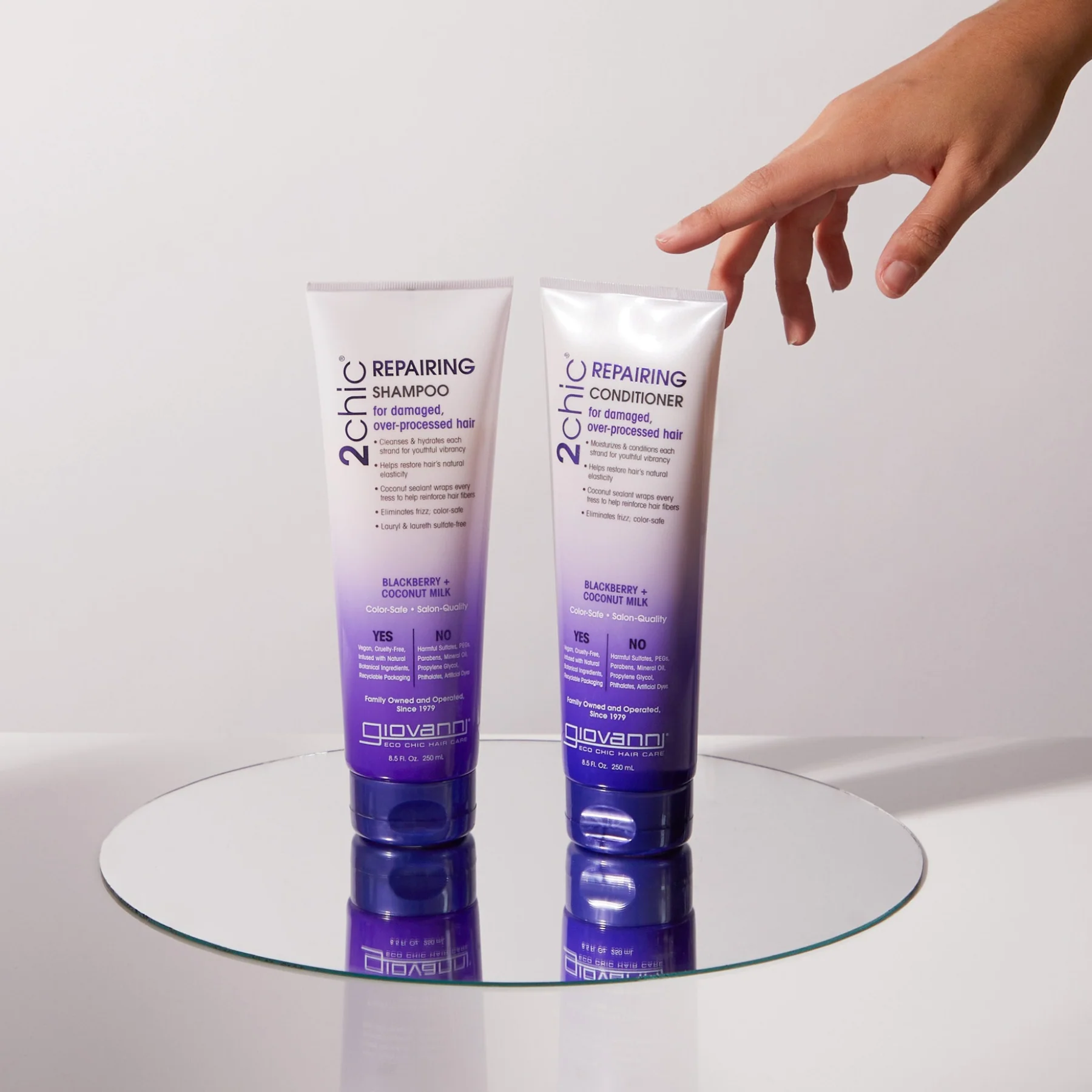 Giovanni 2Chic Repairing Shampoo 250mL, For Damaged, Over-Processed Hair - Image 2