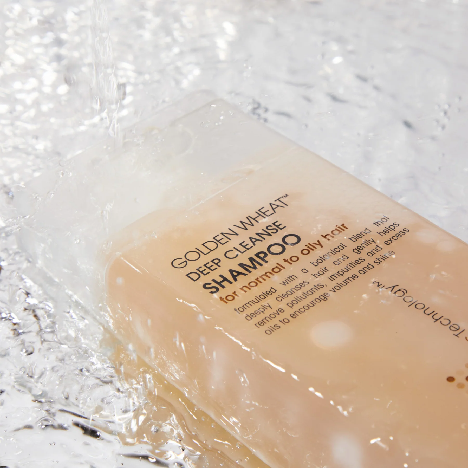 Giovanni Golden Wheat Deep Cleanse Shampoo 250mL, Encourages Volume & Shine - Image 2