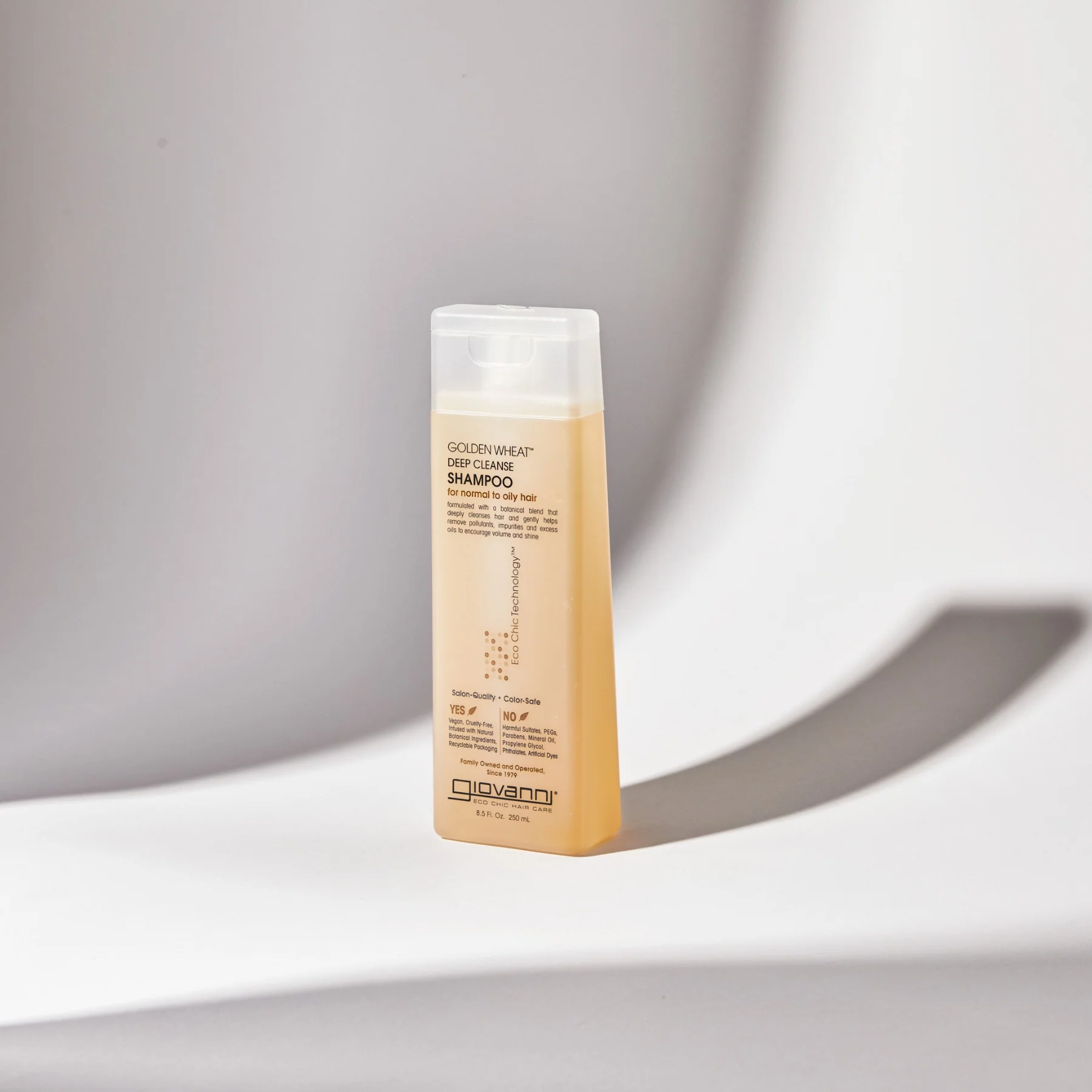 Giovanni Golden Wheat Deep Cleanse Shampoo 250mL, Encourages Volume & Shine - Image 3