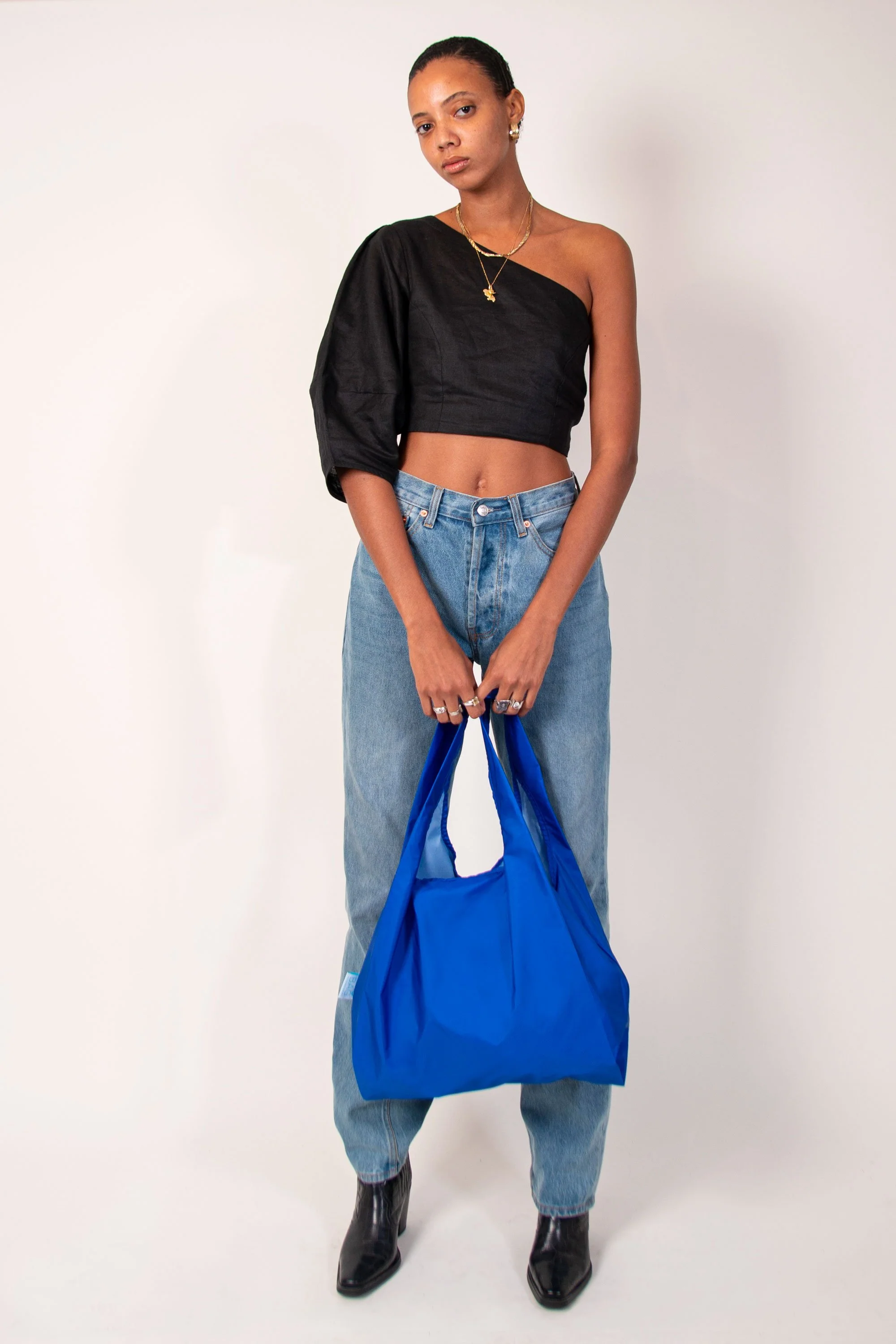 Kind Bag Medium Size, Sapphire Blue Pattern - Image 6