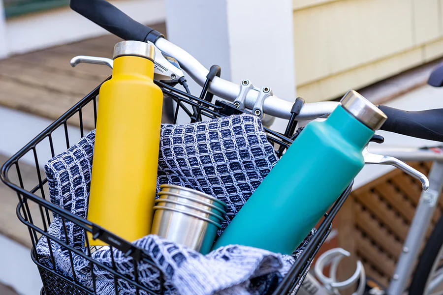 Klean Kanteen Classic With Pour Through 25oz (750ml), Insulated (24 Hrs Hot, 80 Hrs Iced) - Image 4