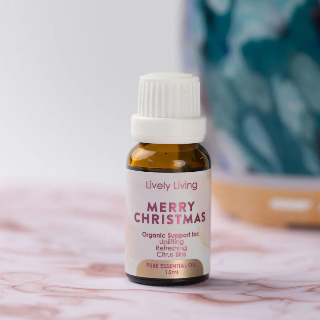 Lively Living Organic Essential Oil Blend 15ml, Merry Christmas - Image 2