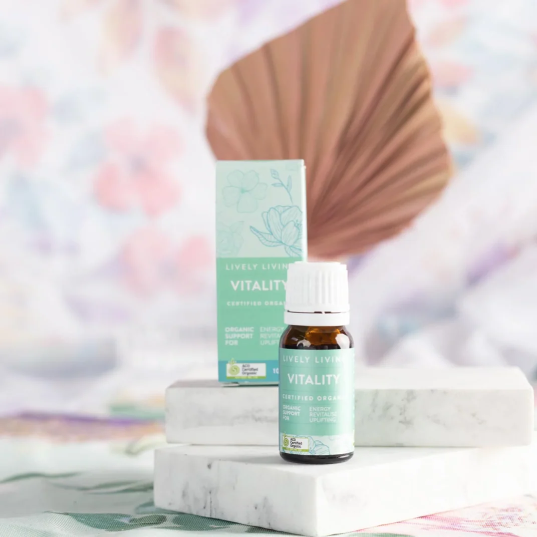 Lively Living Certified Organic Vitality Essential Oil Blend 10mL, Uplifting & Revitalising - Image 2