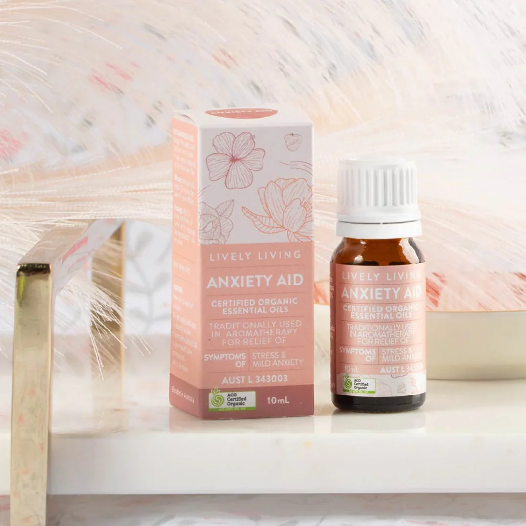 Lively Living Certified Organic Anxiety Aid Essential Oil Blend 10mL, For Stress & Anxiety - Image 3