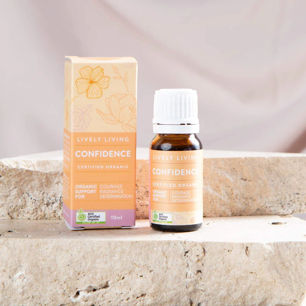 Lively Living Organic Essential Oil 10ml, Confidence Blend - Image 2