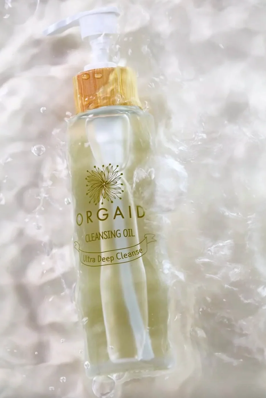 Orgaid Ultra Deep Cleansing Oil 120mL, 85% Organic & Protects The Skin's Barrier - Image 4