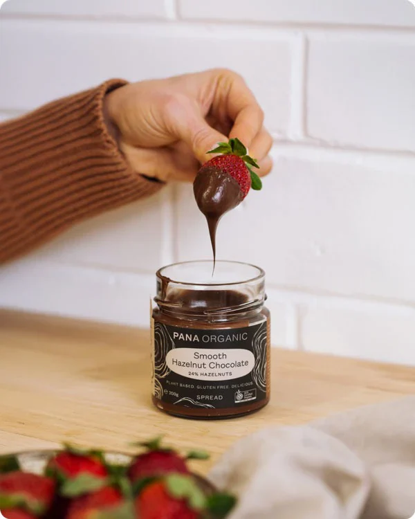 Pana Organic Certified Organic Smooth Hazelnut Chocolate Spread 200g, Perfectly Blended For The Ultimate Spread - Image 2