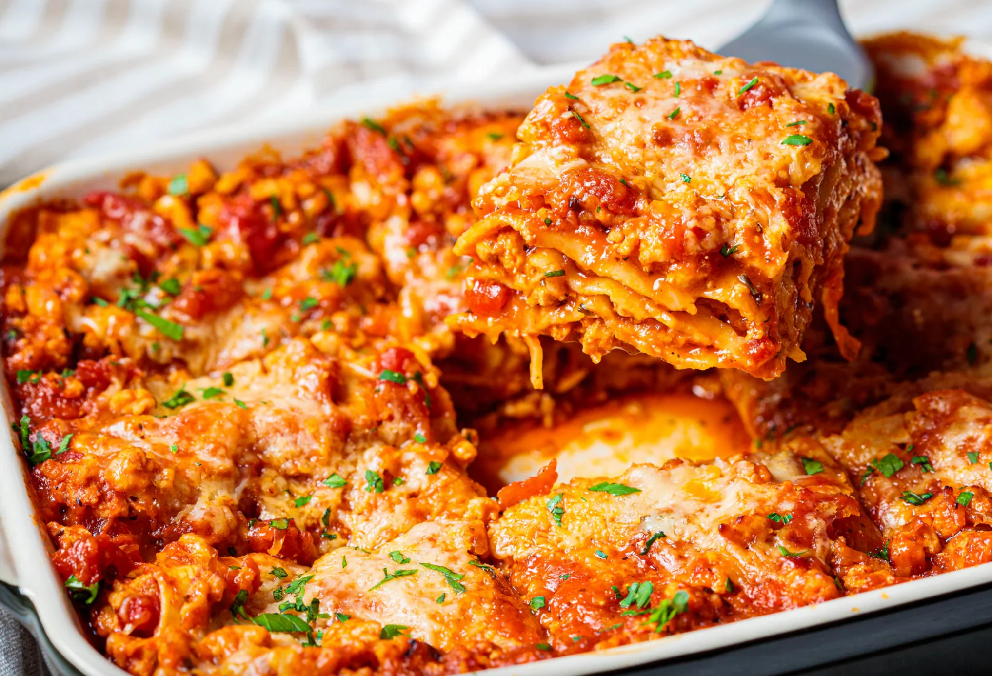Qetoe Low Carb Lasagna 120g, 80% Less Carbs & Gluten Free - Image 3