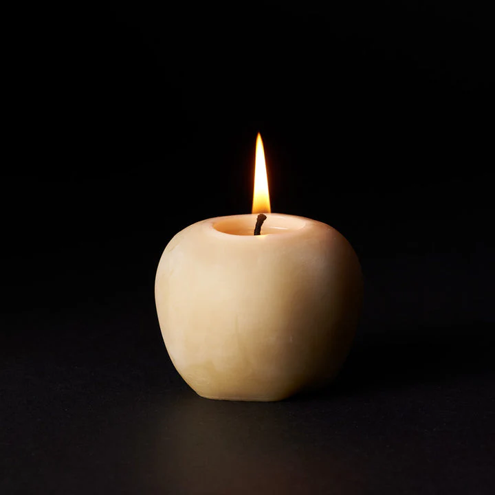 Queen B Pure Australian Beeswax Apple, 40 Hour Burn Time - Image 2