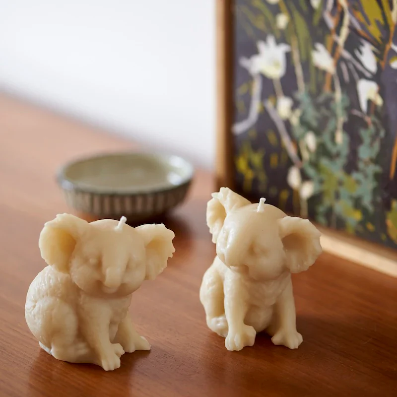 Queen B Pure Australian Beeswax Kenny The Koala Candle, +/- 20 Hours Burn Time - Image 2