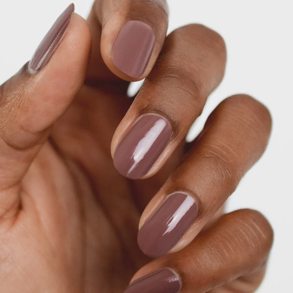 Sienna Byron Bay Nail Polish 10ml, Grounded {Mylk Chocolate} - Image 3