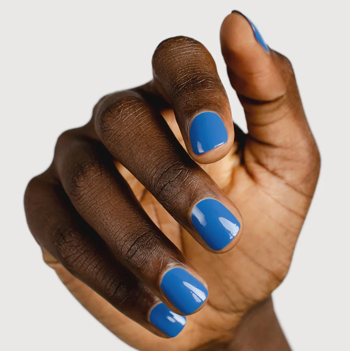 Sienna Byron Bay Nail Polish 10ml, Kombi {Electric Blue} - Image 2