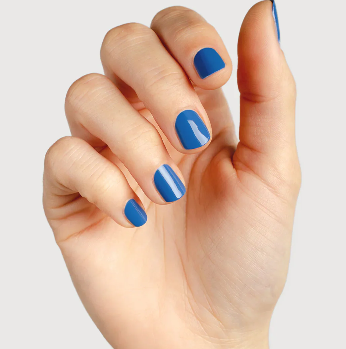 Sienna Byron Bay Nail Polish 10ml, Kombi {Electric Blue} - Image 3
