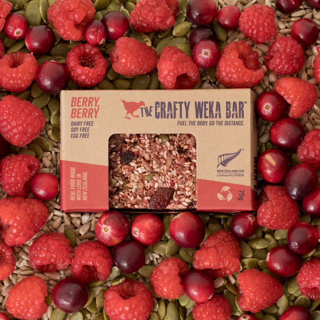 The Crafty Weka Bar Berry Berry 75g, With Oats & Manuka Honey Blend - Image 2