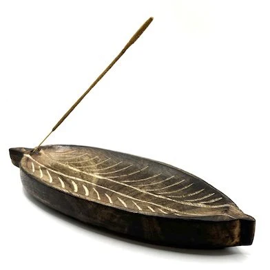 Tulsi Wooden Ash Catcher Leaf Shape 22.5cm, Rustic Burnt Effect